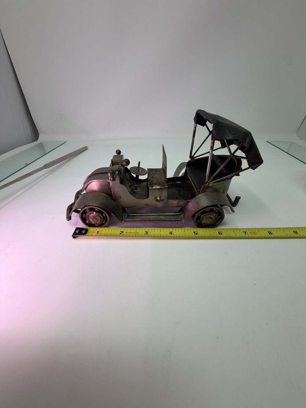 Vintage Metal Iron Art Classic Vintage Car Model Decor Ornament